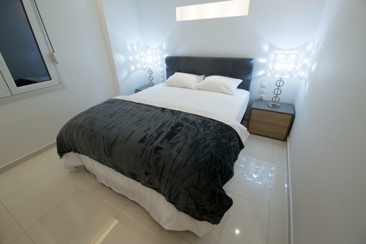 White Lux Apartment For 2 Vipgreece أثينا المظهر الخارجي الصورة