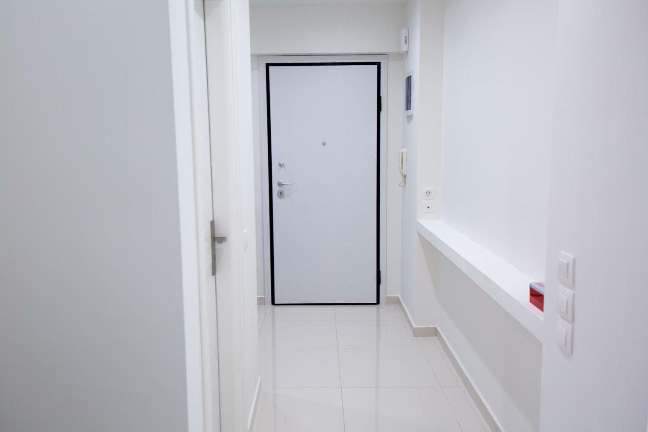 White Lux Apartment For 2 Vipgreece أثينا المظهر الخارجي الصورة